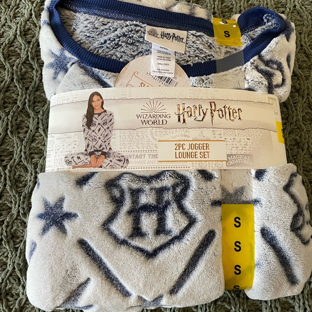 Harry Potter 2-Piece Fuzzy Pajamas